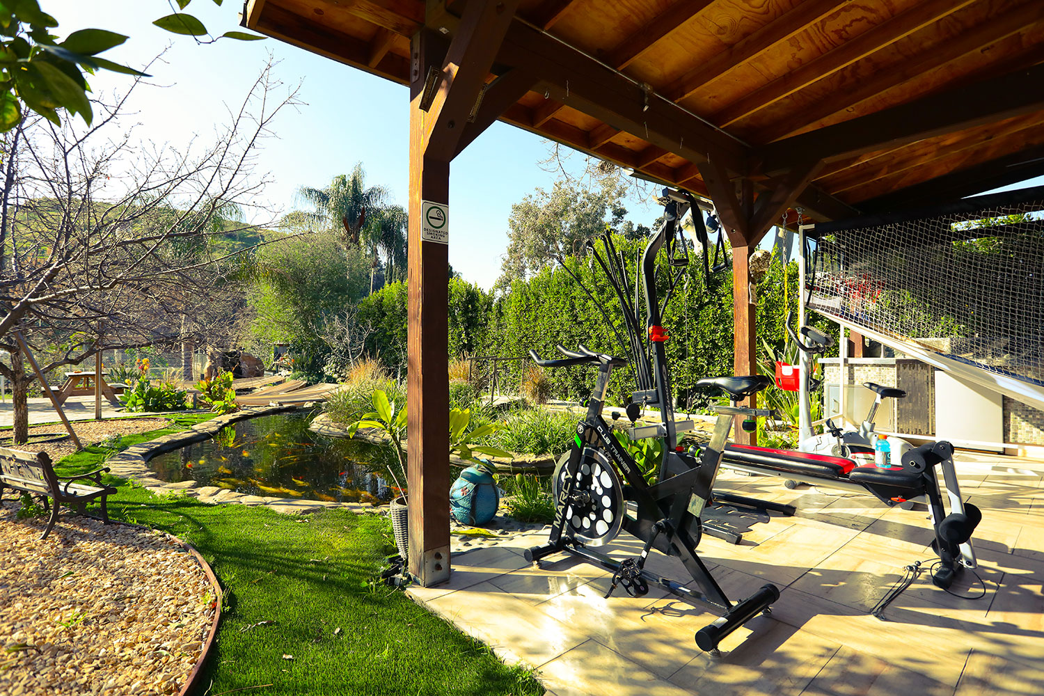 outdoor exercise area at sun valley luxury rehab center