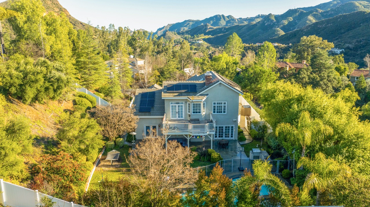 overhead view of Del Arroyo Recovery Center