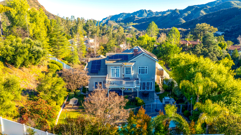 overhead view of Del Arroyo Recovery Center